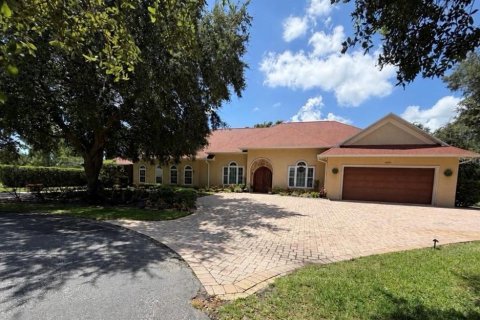 Casa en Sebring, Florida 7 dormitorios, 475.29 m2 № 2219799