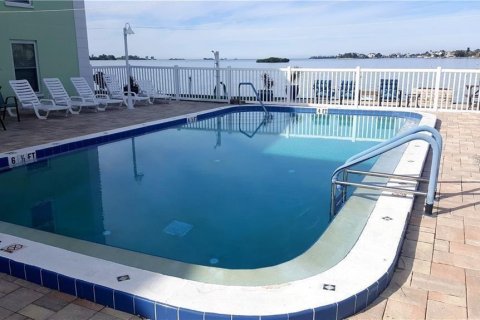 Condominio en alquiler en Dunedin, Florida, 1 dormitorio, 65.4 m2 № 1593558 - foto 12