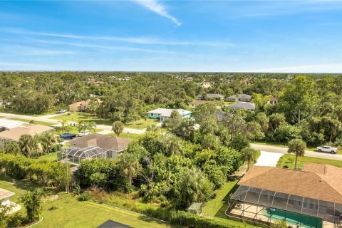 Land in Port Charlotte, Florida № 2205813 - photo 3