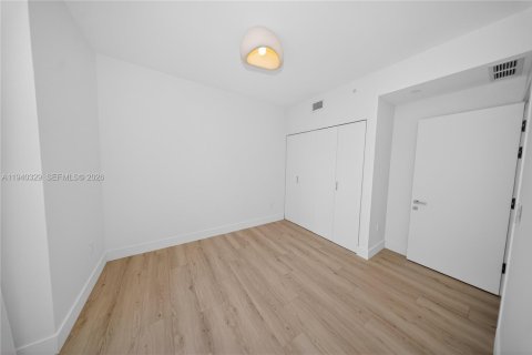 Copropriété à louer à Miami, Floride: 4 chambres, 239.87 m2 № 1998157 - photo 12