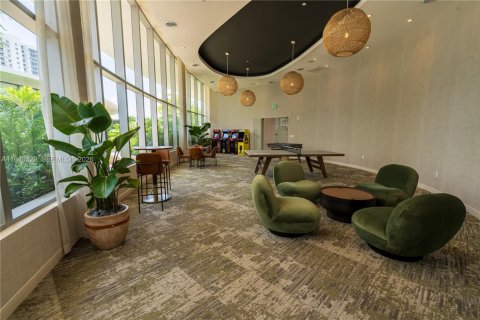 Copropriété à louer à Miami, Floride: 4 chambres, 239.87 m2 № 1998157 - photo 29