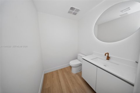 Copropriété à louer à Miami, Floride: 4 chambres, 239.87 m2 № 1998157 - photo 14