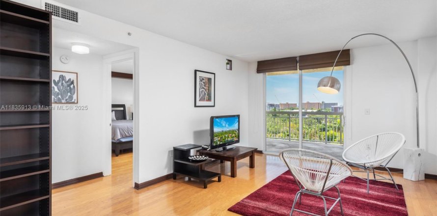 Condo à Miami, Floride, 2 chambres  № 1819884