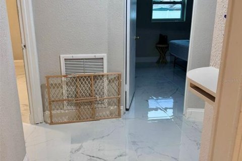 Casa en venta en Winter Haven, Florida, 2 dormitorios, 102.1 m2 № 2099904 - foto 7