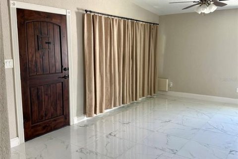 Casa en venta en Winter Haven, Florida, 2 dormitorios, 102.1 m2 № 2099904 - foto 6