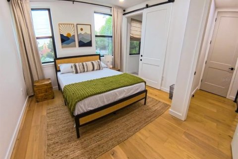 Touwnhouse à louer à Tampa, Floride: 4 chambres, 309.27 m2 № 1817338 - photo 7