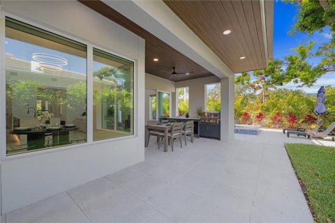 House in Sarasota, Florida 5 bedrooms, 333.98 sq.m. № 1219634 - photo 4