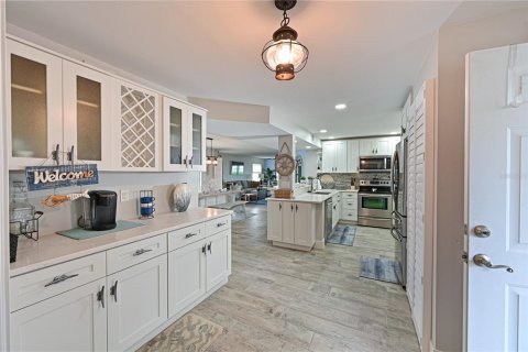 Condominio en venta en Bradenton, Florida, 3 dormitorios, 173.36 m2 № 2142329 - foto 16