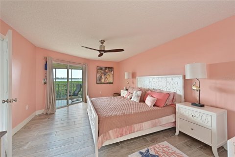 Condominio en venta en Bradenton, Florida, 3 dormitorios, 173.36 m2 № 2142329 - foto 18