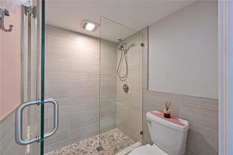 Condominio en venta en Bradenton, Florida, 3 dormitorios, 173.36 m2 № 2142329 - foto 20