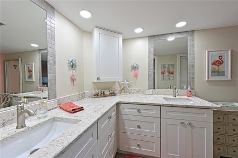 Condominio en venta en Bradenton, Florida, 3 dormitorios, 173.36 m2 № 2142329 - foto 17