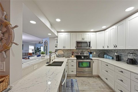 Condominio en venta en Bradenton, Florida, 3 dormitorios, 173.36 m2 № 2142329 - foto 14