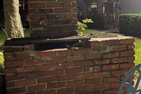 Condo in Pompano Beach, Florida, 1 bedroom  № 1970532 - photo 30