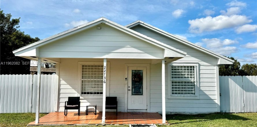 Villa ou maison à Miami, Floride 3 chambres, 97.55 m2 № 2024721