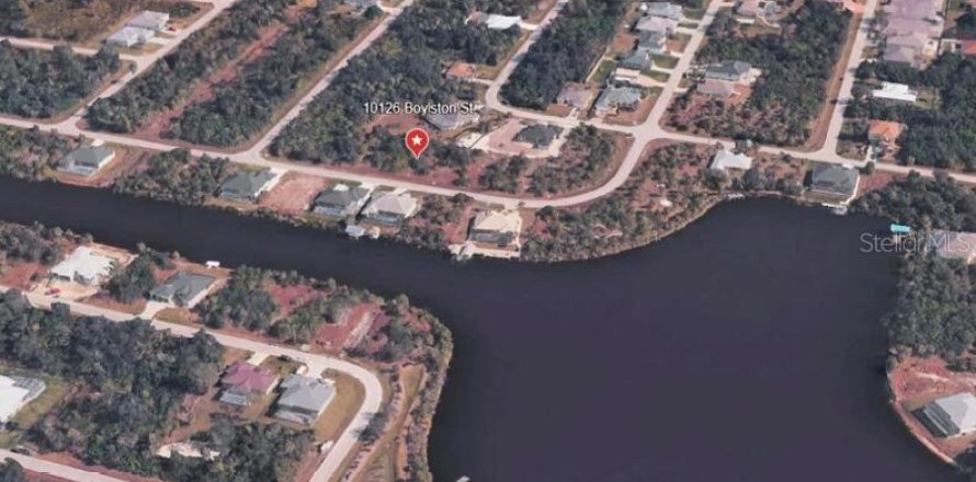 Land in Port Charlotte, Florida № 2158931
