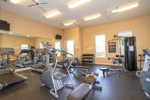 Снять в аренду таунхаус в Киссимми, Флорида 3 спальни, № 1959447 - фото 14