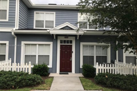 Снять в аренду таунхаус в Киссимми, Флорида 3 спальни, № 1959447 - фото 1