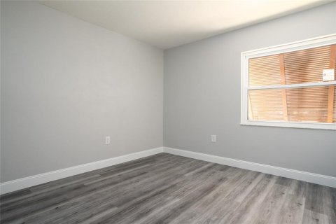Copropriété à vendre à Deltona, Floride: 2 chambres, 83.33 m2 № 1577338 - photo 12
