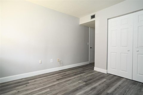 Copropriété à vendre à Deltona, Floride: 2 chambres, 83.33 m2 № 1577338 - photo 10