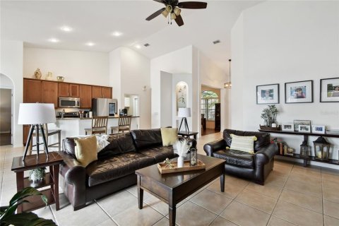 House in Lake Mary, Florida 4 bedrooms, 237.74 sq.m. № 1815229 - photo 18