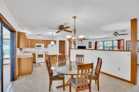 Villa ou maison à vendre à Sebastian, Floride: 2 chambres, 178.84 m2 № 2295016 - photo 7