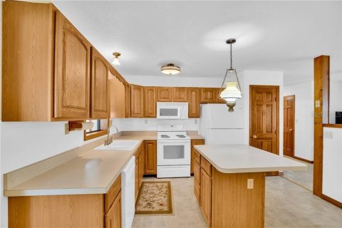 Villa ou maison à vendre à Sebastian, Floride: 2 chambres, 178.84 m2 № 2295016 - photo 6