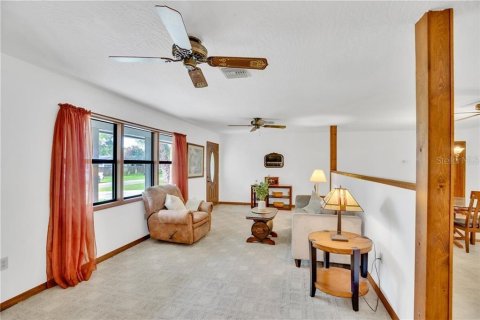 Villa ou maison à vendre à Sebastian, Floride: 2 chambres, 178.84 m2 № 2295016 - photo 3