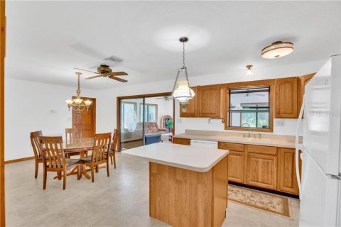 Villa ou maison à vendre à Sebastian, Floride: 2 chambres, 178.84 m2 № 2295016 - photo 18