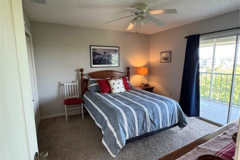 Condo in New Port Richey, Florida, 3 bedrooms  № 1886336 - photo 16