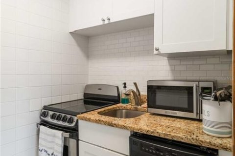 Copropriété à louer à Sarasota, Floride: 1 chambre, 39.76 m2 № 1895090 - photo 16