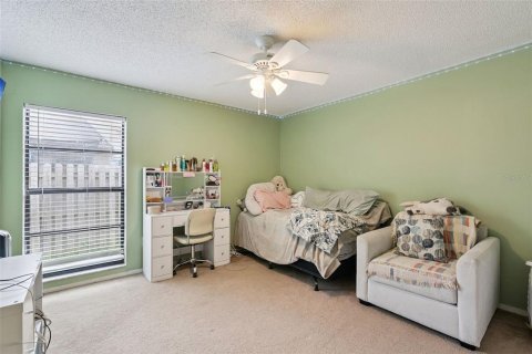 House in Winter Springs, Florida 2 bedrooms, 119.75 sq.m. № 2394208 - photo 22