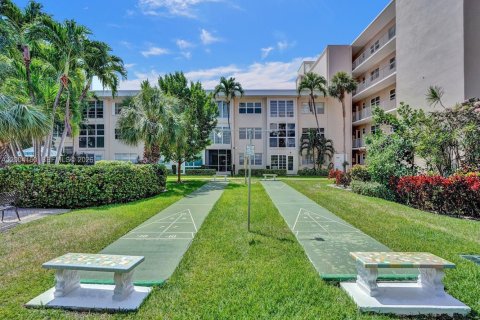 Condo in Lauderdale-by-the-Sea, Florida, 1 bedroom  № 2068409 - photo 26