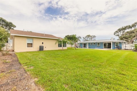 House in New Smyrna Beach, Florida 5 bedrooms, 174.66 sq.m. № 2285441 - photo 28