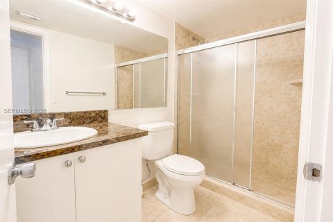 Condominio en venta en Coral Springs, Florida, 2 dormitorios, 91.6 m2 № 2243646 - foto 13
