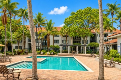 Condominio en venta en Coral Springs, Florida, 2 dormitorios, 91.6 m2 № 2243646 - foto 22