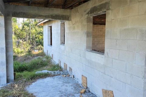 House in Port Charlotte, Florida 3 bedrooms, 139.45 sq.m. № 1718461 - photo 6