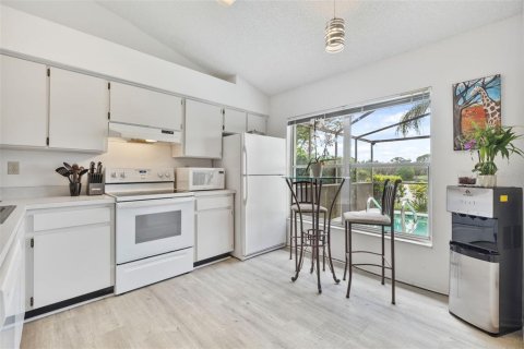 House in Tampa, Florida 2 bedrooms, 101.91 sq.m. № 1775392 - photo 14