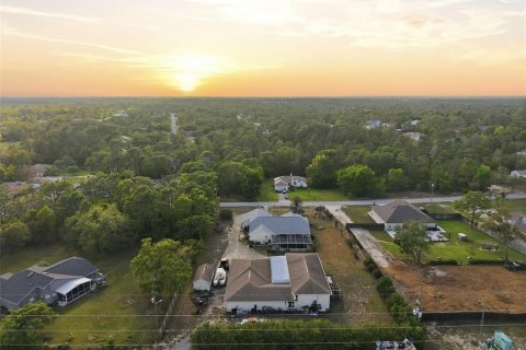 Villa ou maison à vendre à Weeki Wachee, Floride: 3 chambres, 194.35 m2 № 2213140 - photo 12