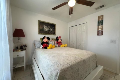 Casa en alquiler en Kissimmee, Florida, 3 dormitorios, 134.15 m2 № 1901765 - foto 23