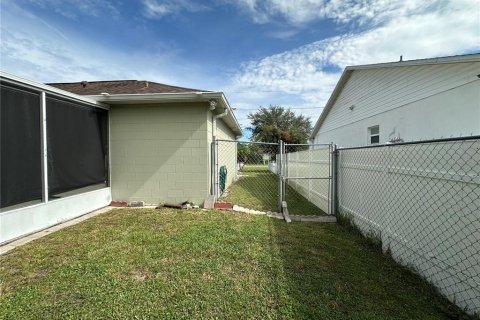 Casa en alquiler en Kissimmee, Florida, 3 dormitorios, 134.15 m2 № 1901765 - foto 29