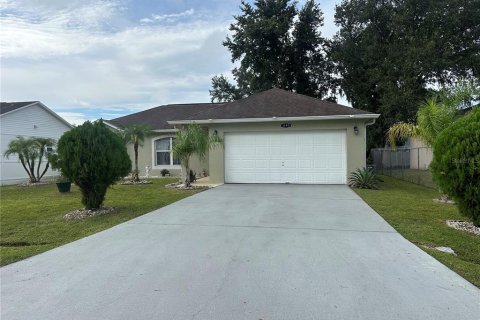 Casa en alquiler en Kissimmee, Florida, 3 dormitorios, 134.15 m2 № 1901765 - foto 2