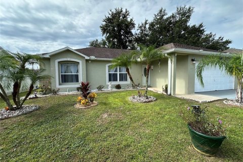 Casa en alquiler en Kissimmee, Florida, 3 dormitorios, 134.15 m2 № 1901765 - foto 5