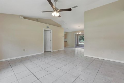House in Sebring, Florida 3 bedrooms, 119.66 sq.m. № 1813112 - photo 3