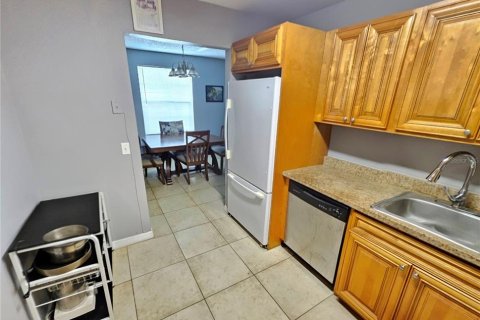 Condominio en venta en Orlando, Florida, 2 dormitorios, 108.23 m2 № 2220035 - foto 12