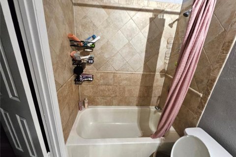 Condominio en venta en Orlando, Florida, 2 dormitorios, 108.23 m2 № 2220035 - foto 3