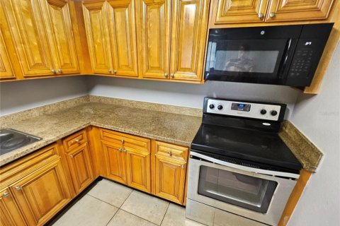 Condominio en venta en Orlando, Florida, 2 dormitorios, 108.23 m2 № 2220035 - foto 13