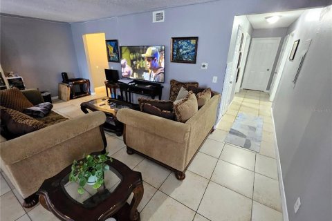 Condominio en venta en Orlando, Florida, 2 dormitorios, 108.23 m2 № 2220035 - foto 9