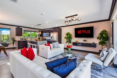 Casa en venta en Miami, Florida, 6 dormitorios, 225.85 m2 № 1860297 - foto 29