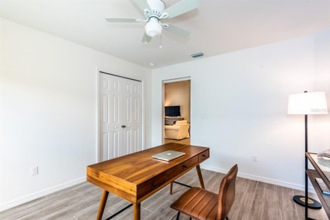 Casa en alquiler en Punta Gorda, Florida, 3 dormitorios, 127.93 m2 № 1295833 - foto 26