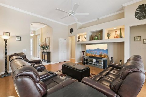 Casa en venta en Orlando, Florida, 4 dormitorios, 220.27 m2 № 2425275 - foto 12